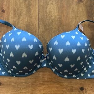 Victorias Secret Hearts soft satin feel push up bra